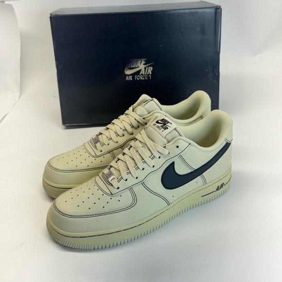 Nike Air Force 1 '07 LV8 Light Khaki/Black AF1 men’s 10 - Picture 1 of 7